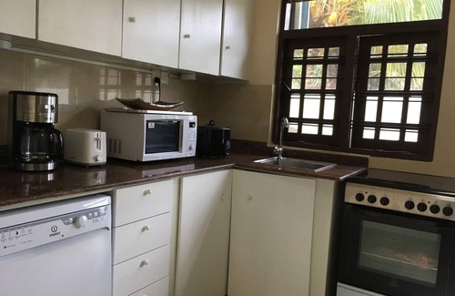 Boossa Villa | NALENDRA - Beachfront villa