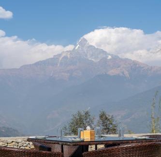 Dhampus Hotel | Nana Mountain Resort