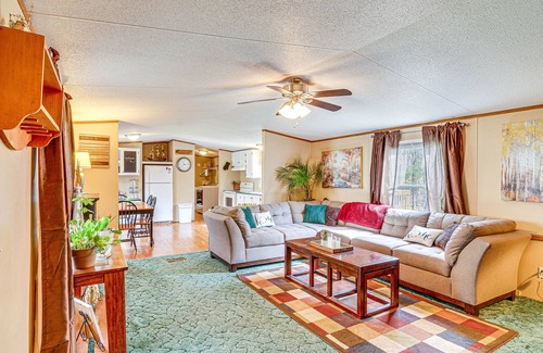 Nancy Cabin | Nancy Cabin w/Fire Pit Near Lake Cumberland!