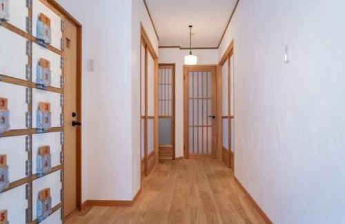 Miyanoura House | Naoshima Juju Art House 直島ジュジュアートハウス
