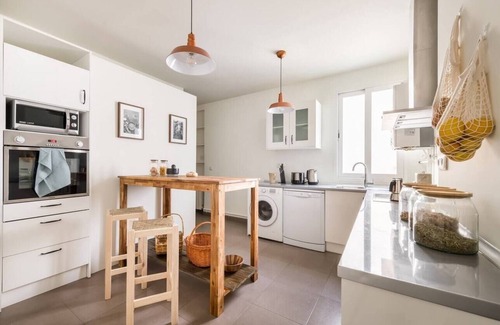 Chueca Apartment | Napa - 3 bedrooms in Centro