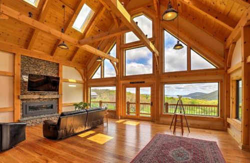 Naples House | Naples Cabin with Lake Views and Wraparound Deck!
