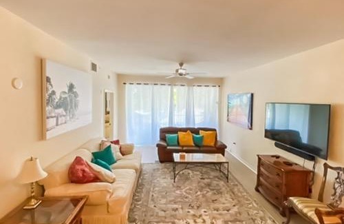 Vanderbilt Beach Apartment | Naples Vanderbilt Villa