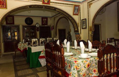 Mahansar Hotel | Narayan Niwas Castle