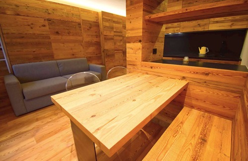 Palu Apartment | Nardis WOOD 133 New Studio