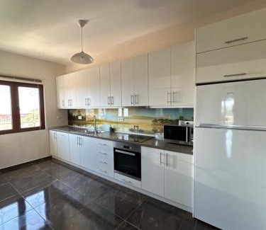 Makri Apartment | Natalie’s House