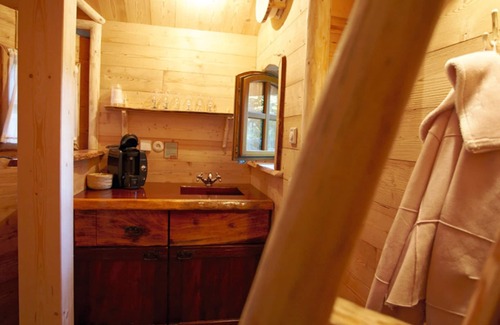 Cleebronn RV Rental | Natur-Resort Tripsdrill