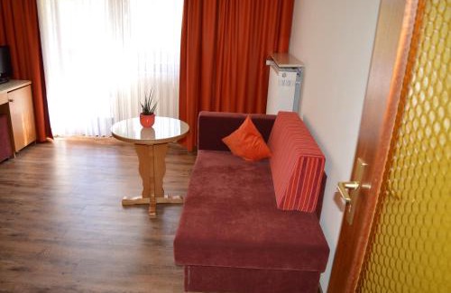 Grasellenbach Hotel | Natur & Wander Hotel Gassbachtal
