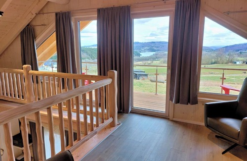 Langweiler Ski Chalet | Natural log cabin chalet (new build 2025!) in the Hunsrück with lake and national park views