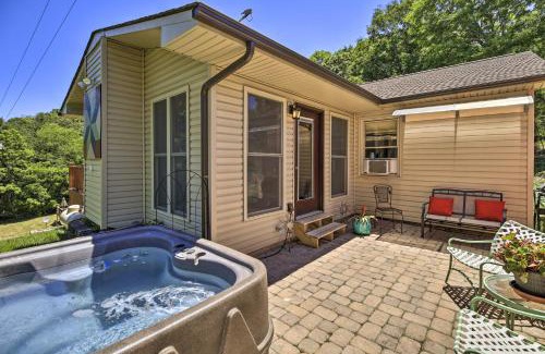 Wytheville House | Nature Escape in Wytheville with Covered Porch!