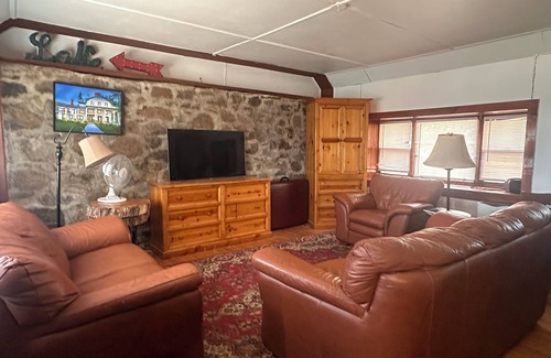 Stanton House | Nature Lovers Cottage