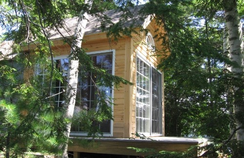 Purgatory Cabin | Nature lovers Paradise your own island