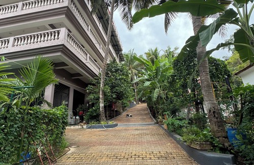 Penha de Franรงa Apartment | Nature touch bringing the outdoors in. Hi Goa - 2