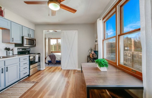 Canal Fulton House | Natures Retreat! Renovated with Quiet Pond Views!