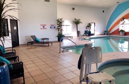 St. Michaels Hotel | NavajoLand Inn