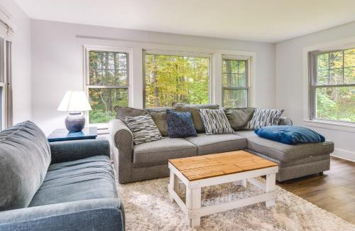 Wells House | Near Beach Coastal Maine Getaway with Yard
