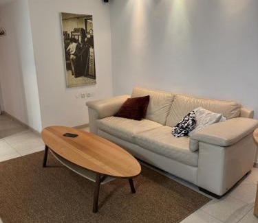 Jaffa Apartment | Near flea market and beach