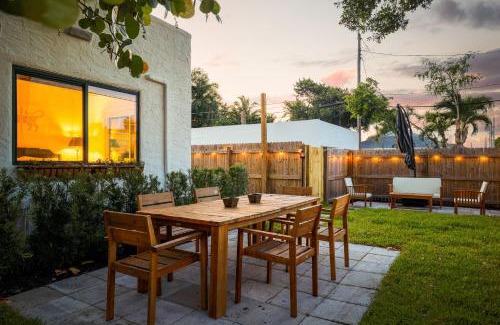 Parker Ridge House | Near Galleries and Shops Spanish Revival WPB Home!