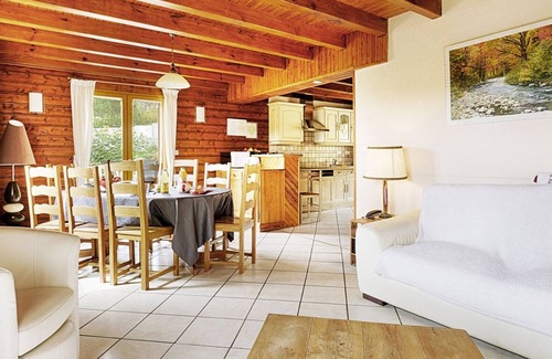 Le Tholy Ski Chalet | Near Gérardmer - Chalet Le Grizzli for 8 people with breathtaking views