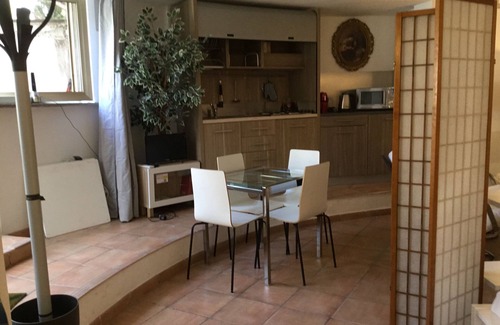 Zona XXVIII Tor de' Cenci Apartment | Near Ifo Roma Sweet home Studio Apartment