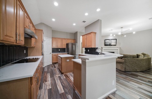 Crownridge of Texas House | Near LaCantera Sleeps 10