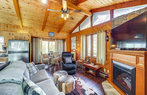 Newland Cabin | Near Lake + Trails: Rustic Newland Cabin w/Deck!