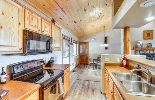 Heber House | Near Lakes and Trails Pet-Friendly Cabin in Arizona