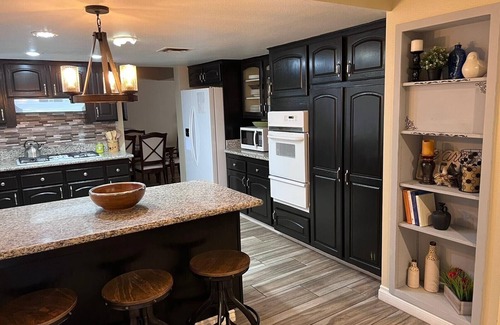 Spring Valley House | Near Las Vegas Strip. 4 bed, 3 baths, sleeps 8. Friendly and quiet neighborhood.
