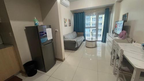 Tambo Apartment | Near NAIA&MOA with SEAview Fast WIFI&TV Okada Complex10F