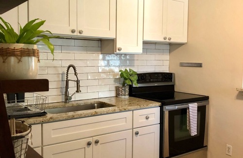 Gulf Gate Estates House | Near Siesta Key Beach !