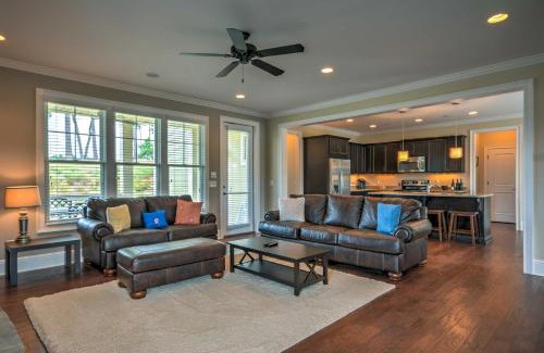 Reynolds Landing House | Near Sugar Creek Spacious Family-Friendly Retreat