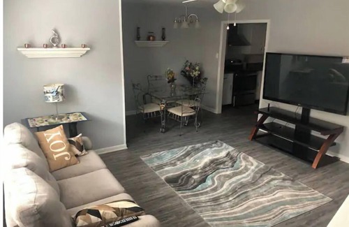 College Station Apartment | NEAR TX A&M, HWY 6 , NO CLEANING FEE ,ENTIRE Blace