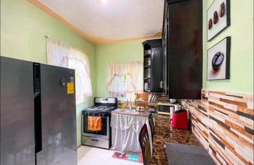 Port Antonio Apartment | Neek Caribbean breeze retreat