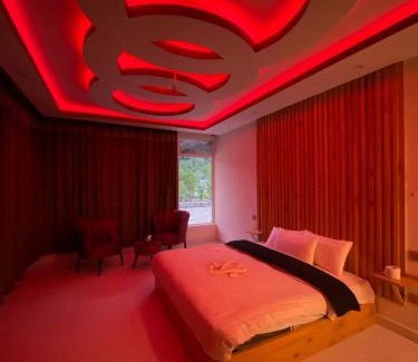 Dhirkot Hotel | Neelum City Hotel
