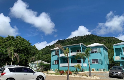 Falmouth Harbour Apartment | Neem View Apartment #4 Hibiscus