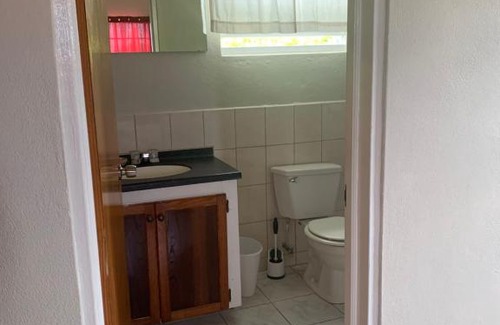Falmouth Harbour Apartment | Neem View Apartment #4 Hibiscus