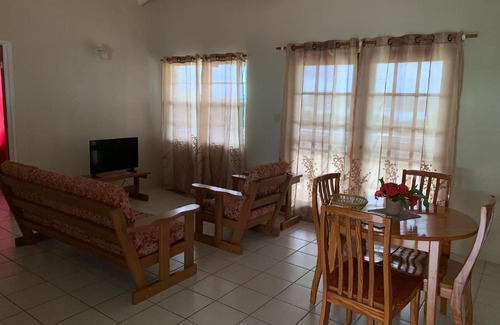 Falmouth Harbour Apartment | Neem View Apartment #4 Hibiscus