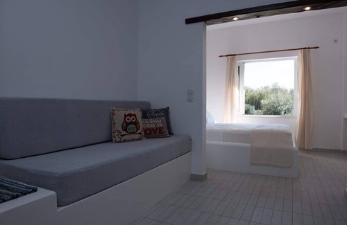 Agía Eiríni Apartment | Nemesis Paleochora new