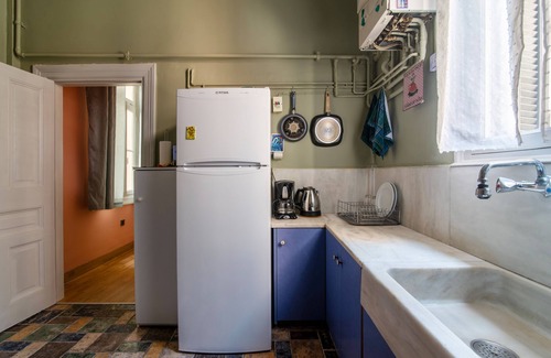 Exarhia Apartment | Neoclassical Beauty IN THE HIP Center OF Athens