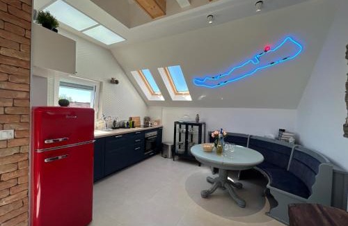 Csopak Apartment | NEON Apartman Csopak Balaton