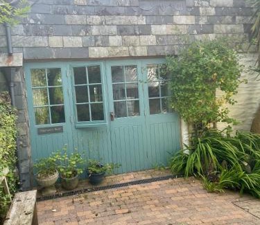 Charlestown House | Neptunes Rest