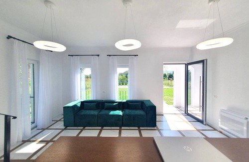 Nikel Hotel | Nerium Garden Inn Tirana Airport