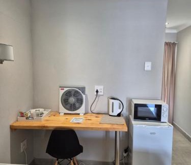 Kokstad Bed & Breakfast | Nest On Main