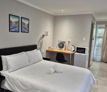 Kokstad Bed & Breakfast | Nest On Main