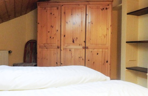 Schlitz Apartment | Nestled between the Fulda Valley and Vogelberg is the small vacation resort Rimbach, which offers lo