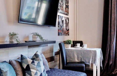 Brevnov Apartment | Nestled in the Quiet Hills of Prague, Suite 6
