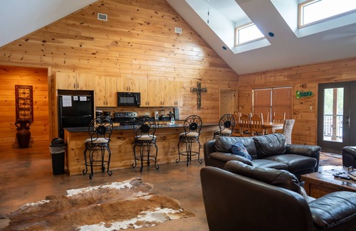Sabinal House | Nestled in Tierra Linda