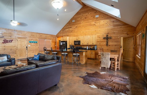 Sabinal House | Nestled in Tierra Linda