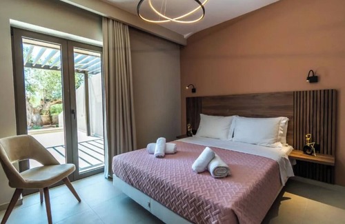 Romanos Hotel | Nestor Luxury Villas