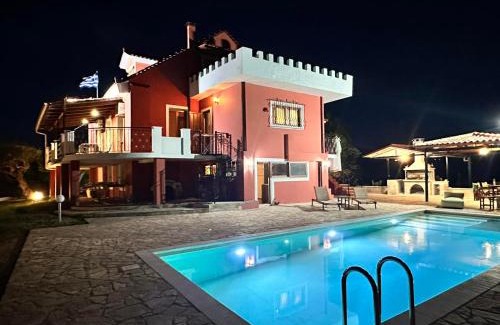 Kakovatos Villa | Nestoras castle